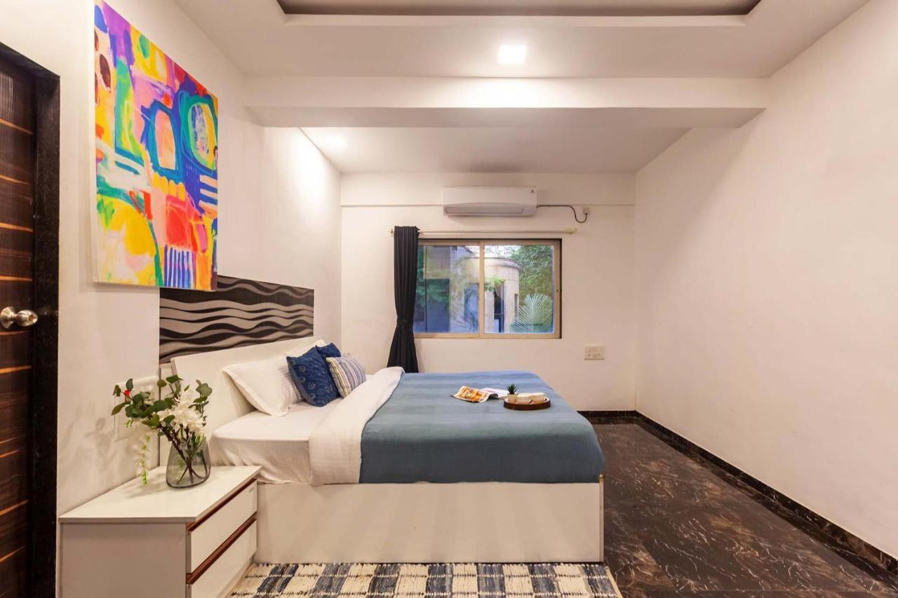 Stayvista'S Vine & Splash - Riverside Villa With An Infinity Pool And Indoor Games Karjat Bagian luar foto